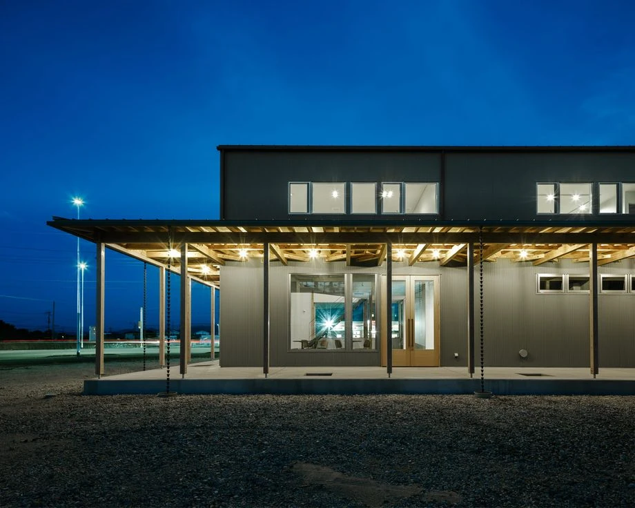 あめいろ工務店新社屋の写真